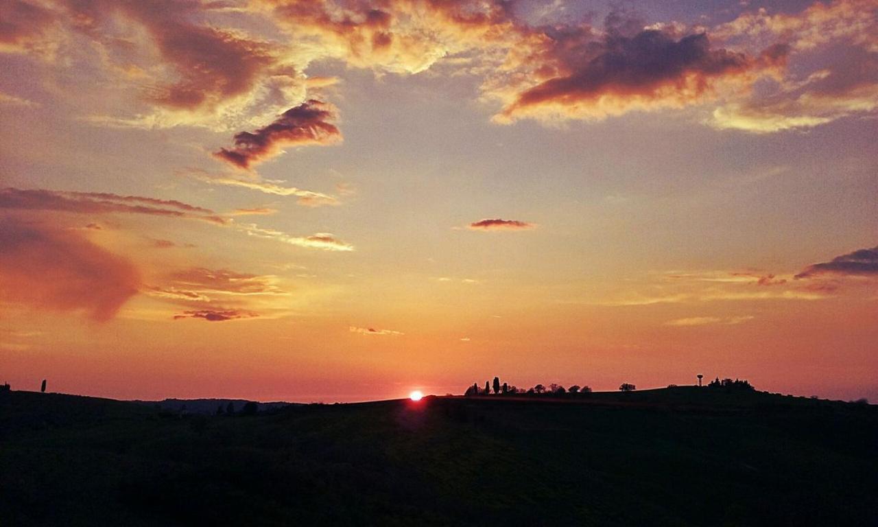 Agriturismo Podere Cherzo Cinigiano Екстериор снимка