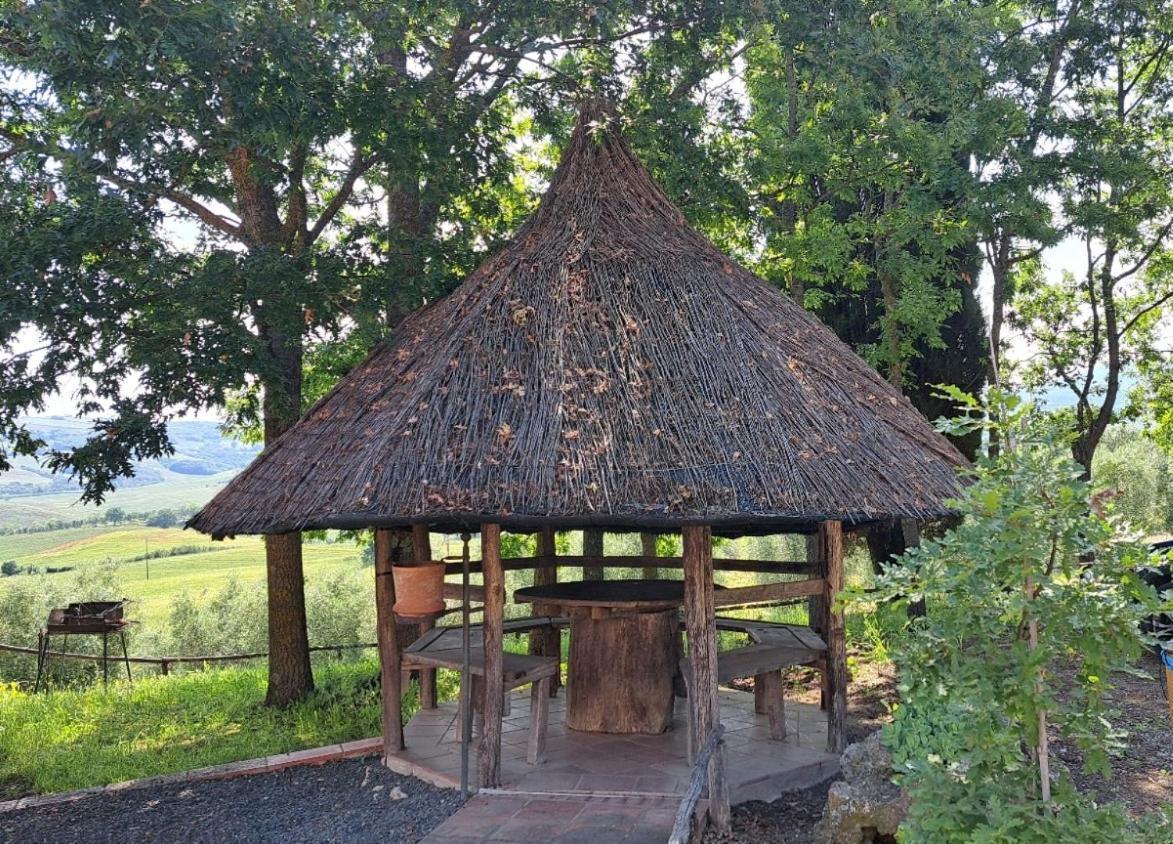 Agriturismo Podere Cherzo Cinigiano Екстериор снимка